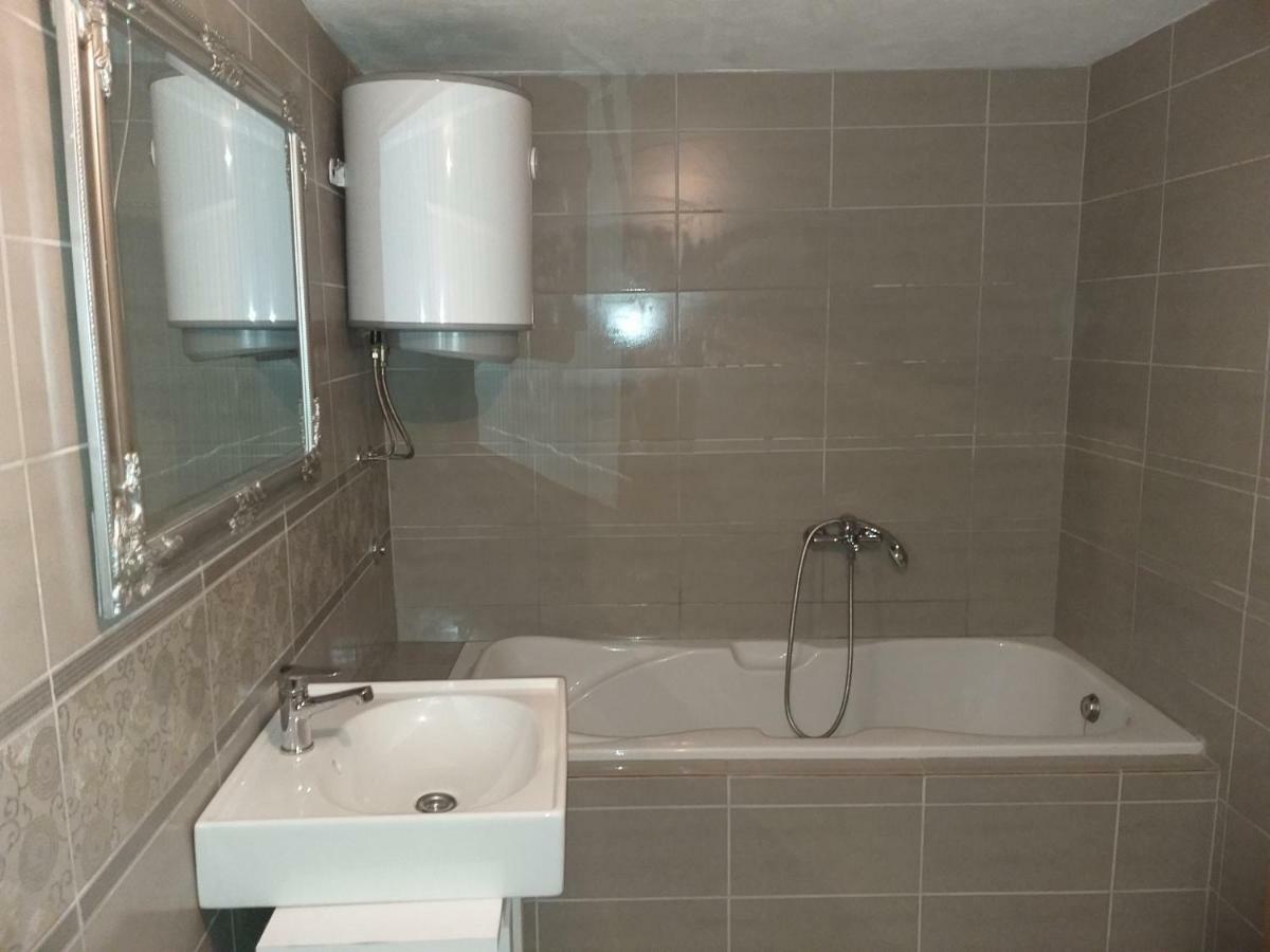Conclavia Appartement Zadar Buitenkant foto